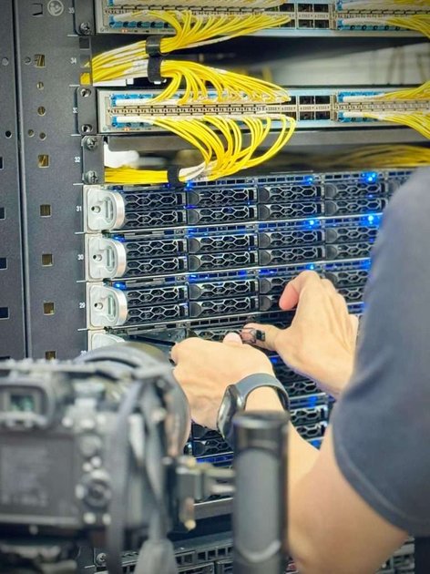 What Is VPS Hosting? A Beginner's Guide